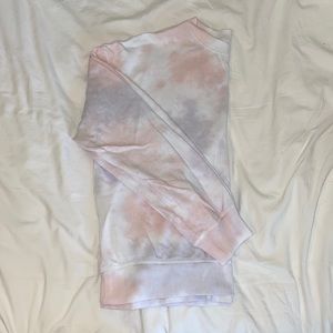 Tie-Dye Crewneck Sweatshirt